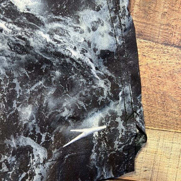 Men's Black & Gray Speedo Board Shorts size Large - Picture 2 of 4